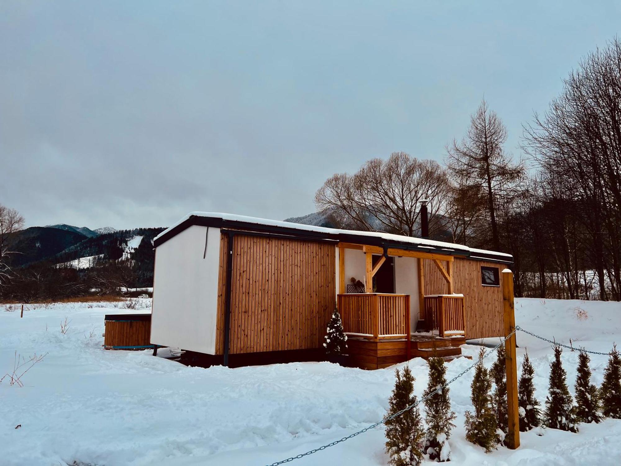 Domcek Pod Vezami S Virivkou A Grilom, Pri Termalnom Kupalisku Apartamento Liptovský Ján Exterior foto