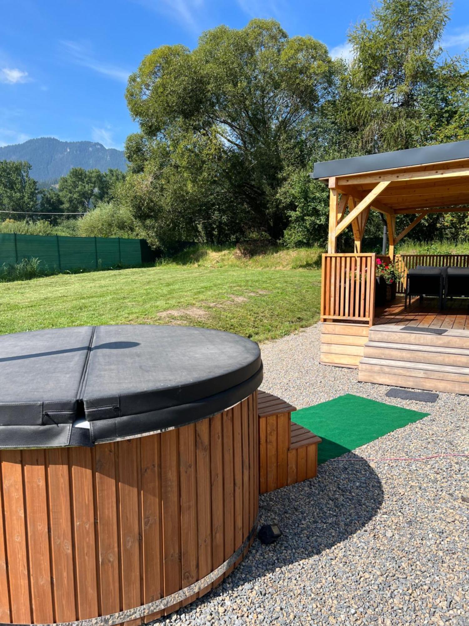 Domcek Pod Vezami S Virivkou A Grilom, Pri Termalnom Kupalisku Apartamento Liptovský Ján Exterior foto